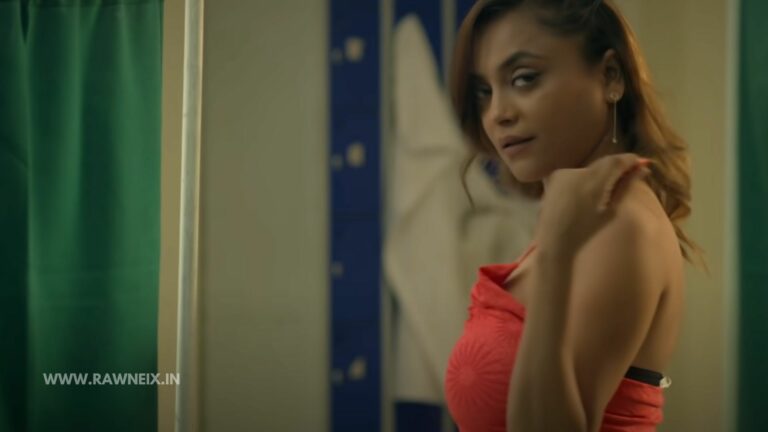 web-series-is-leaked-audience-are-shocked-to-see-intimate-scene-of-actress